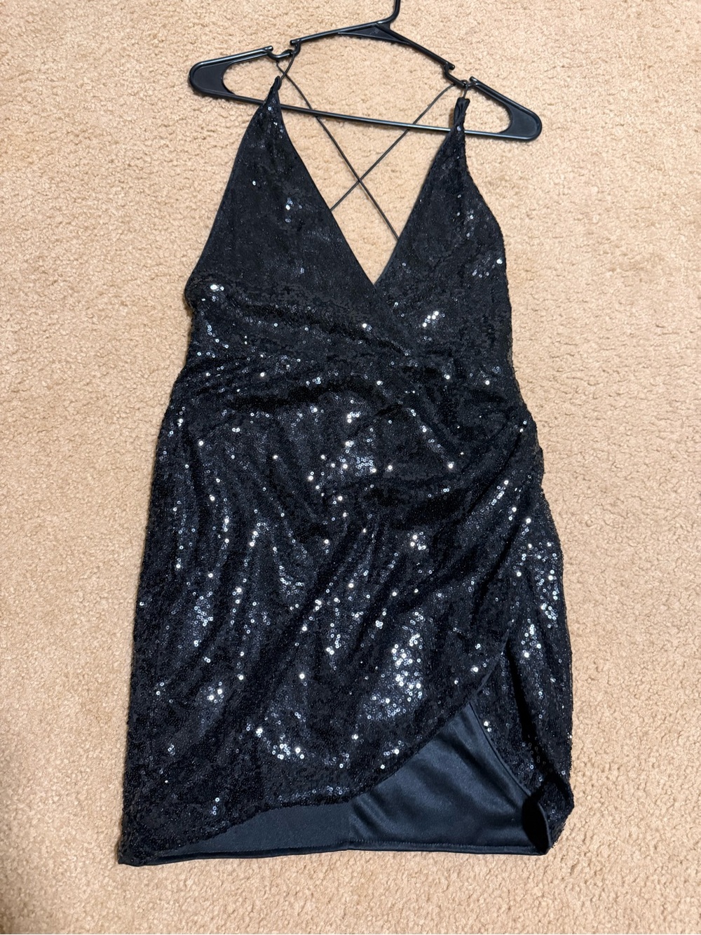 Black Sequin V-Neck Strappy Party Dress